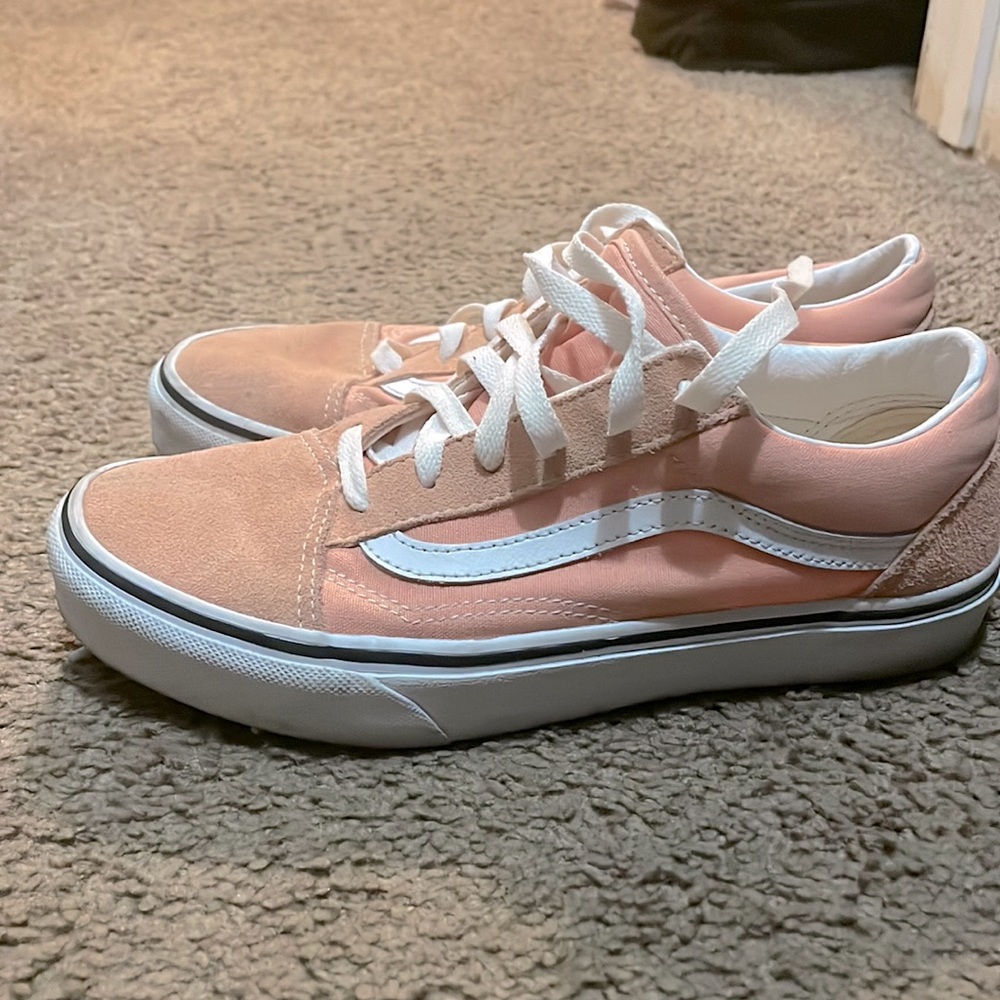 Salmon color suede vans